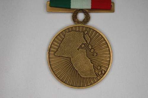 Kuwait Liberation Medal, in original box with Ribbon and Bar, USA