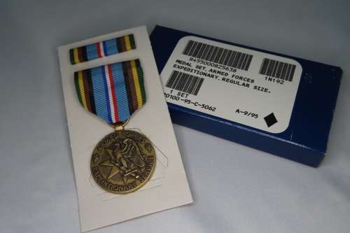 United States Armed Forces Expeditionary Medal, in original box with Ribbon and Bar, USA