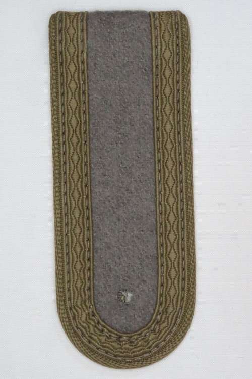 1 Pair DDR East German Unteroffizier Shoulder Boards Rank Epaulettes, Subdued