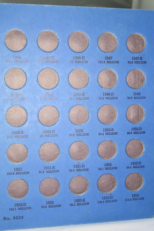 Collector`s Folder for Roosevelt Dime Collection Starting 1946 to 1978
