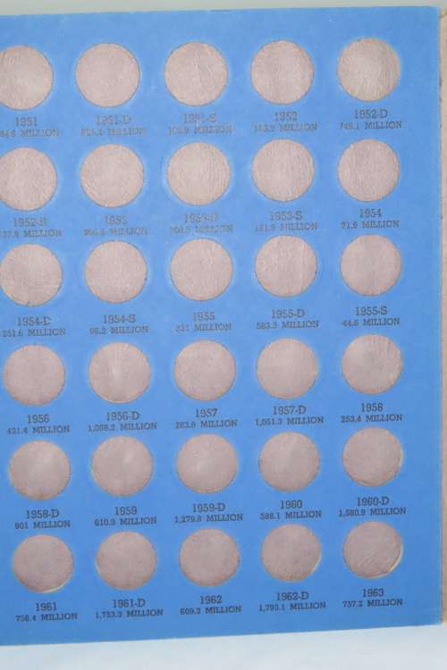 Collector`s Folder for Lincoln Cent Collection Starting 1941 to 1974