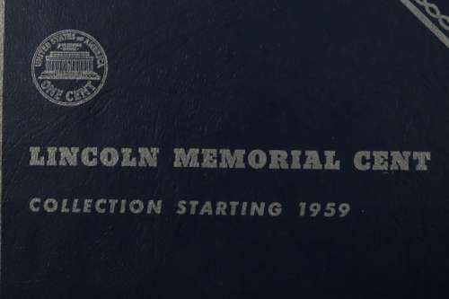 Collector`s Folder for Lincoln Memorial Cent Collection 1959 to 1998