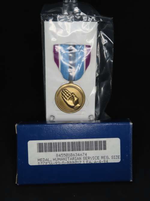 United States Armed Forces Humanitarian Service Medal, in original box with Ribbon, USA