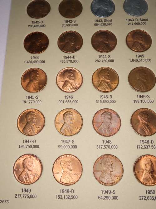 High Grade Complete Lincoln Cent PDS Set 1941 to 1974, 90 Coins Uncirculated Gem Red in Folder