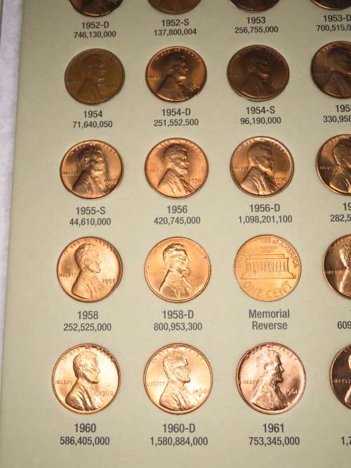 High Grade Complete Lincoln Cent PDS Set 1941 to 1974, 90 Coins Uncirculated Gem Red in Folder