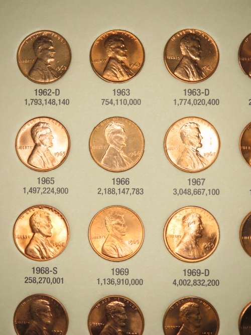 High Grade Complete Lincoln Cent PDS Set 1941 to 1974, 90 Coins Uncirculated Gem Red in Folder