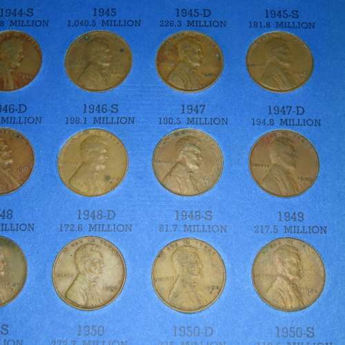 Complete Lincoln Cent PDS Set 1941 to 1973, 84 Coins in Folder