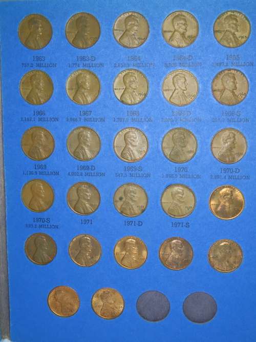Complete Lincoln Cent PDS Set 1941 to 1974, 86 Coins in Folder