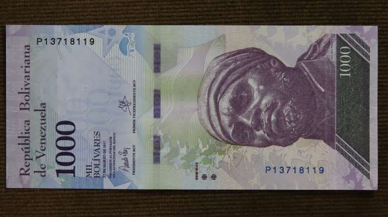 Venezuela 1000 Bolivares 2017 Crisp UNC  p95