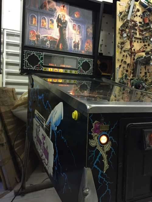 Pinball machine