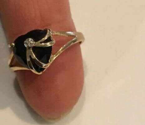 Gold diamond rings