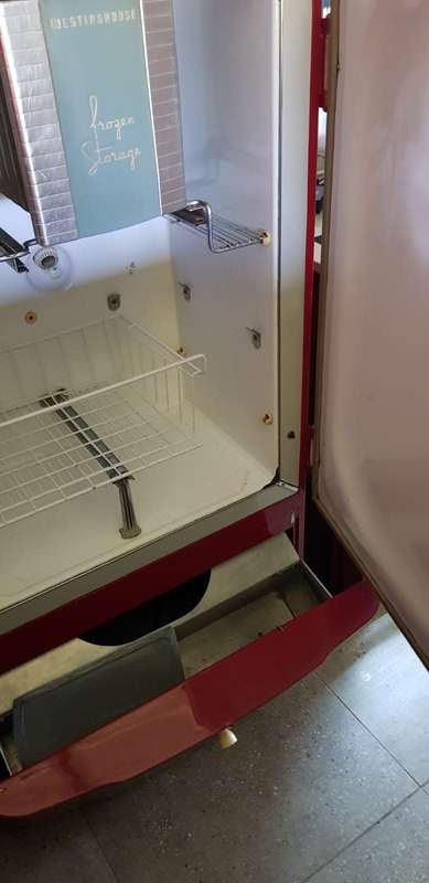 Westinghouse fridge