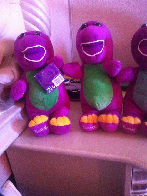 BARNEY I LOVE YOU SINGING TEDDY