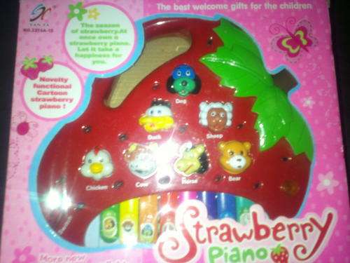 STRAWBERRY PIANO