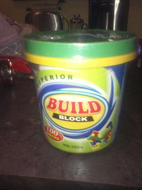 100pc Lego Compatible Building Blocks in Bucket