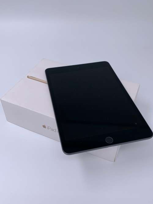 iPad mini (5th generation) WiFi and 4G RRP 11500 new!! Great DEAL!