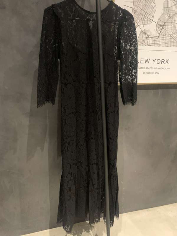 Zara Lace Dress Medium/UK10 **new with tag***