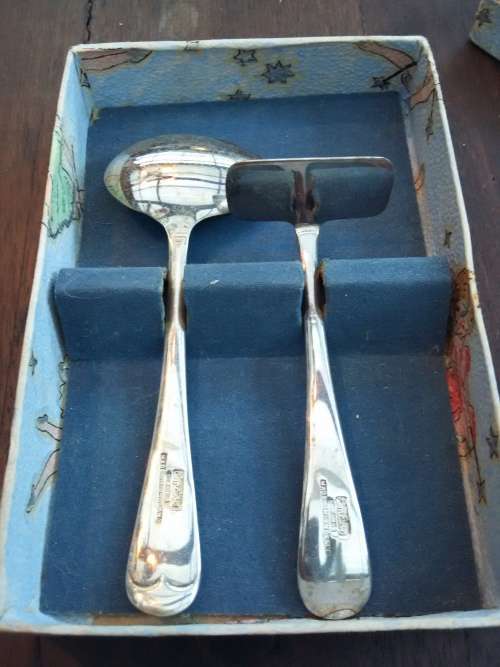 Vintage silver plated feeding set in original box