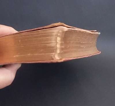 COLLECTIBLE !!     Whittaker's Electrical Engineers Pocket Book dated 1917 - gilt edged pages