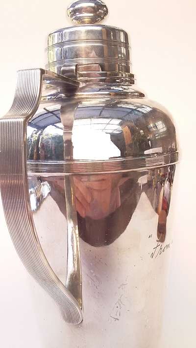 Large Silver Plated Cocktail Shaker.  Harrods London - Beautiful and very heavy