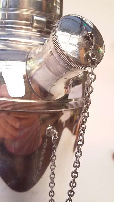 Large Silver Plated Cocktail Shaker.  Harrods London - Beautiful and very heavy