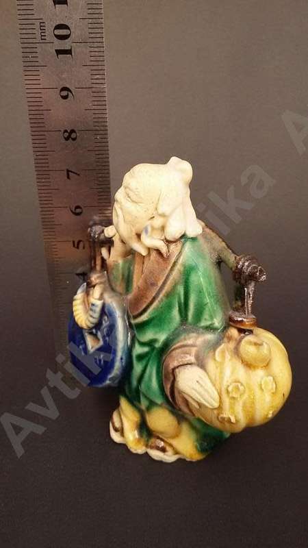 Sweet little oriental mud man - please see pics