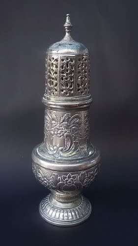 Amazing antique plated sugar shaker in great age related condition with exquisite detail