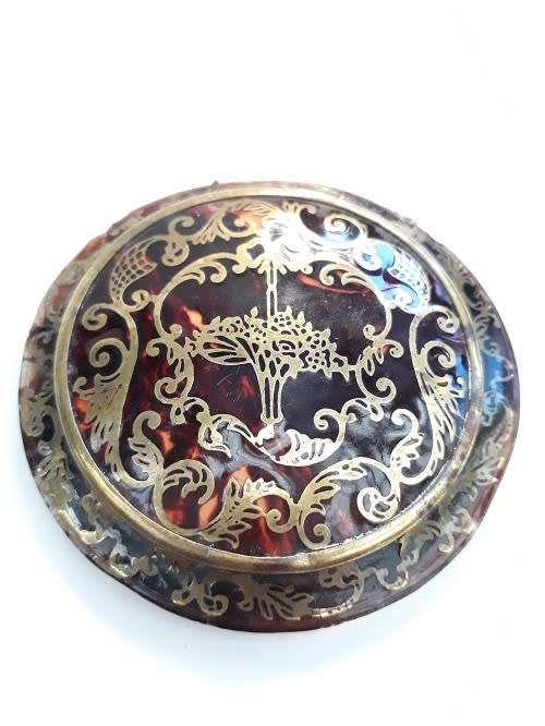 Antique Powder Compact made in France - Tortoise Shell and fine gold filigree design