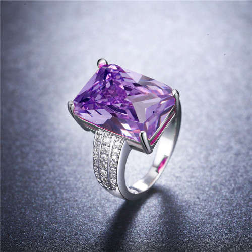 Amazing 6 carat Radiant cut Simulated Diamond Ring. Size 9.