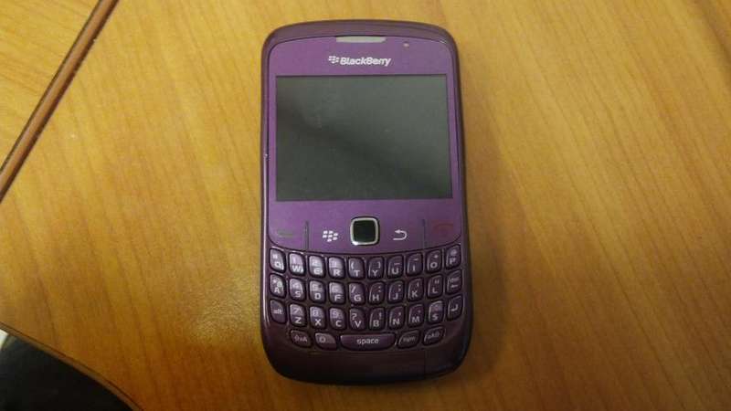 Blackberry 8520 Purple