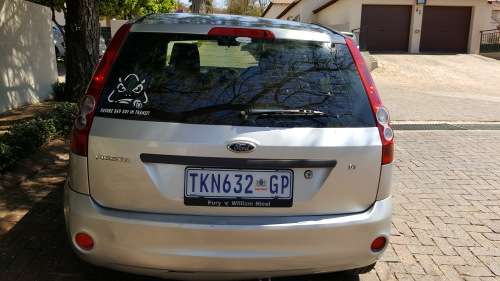 Ford Fiesta 1.6 Ambiente