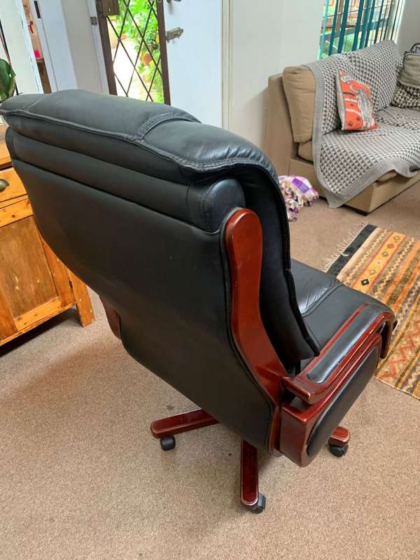 Huge High Back Leather Office Chair
