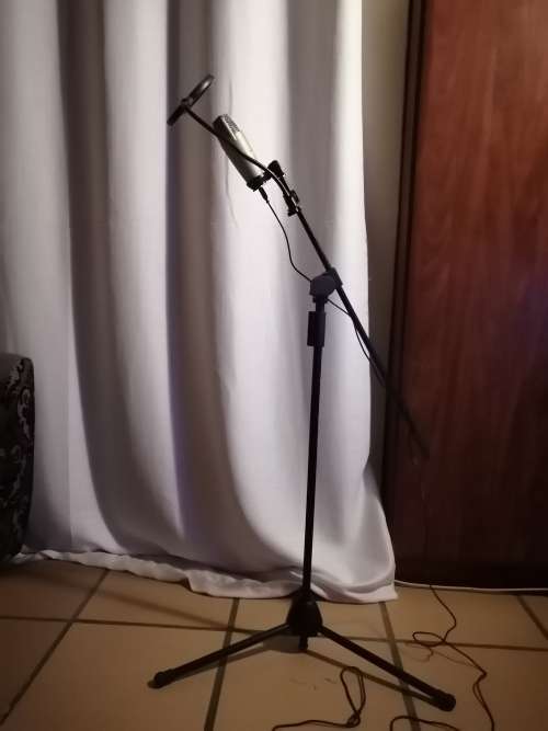 USB condenser microphone, pop filter and microphone stand