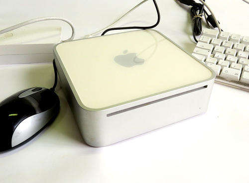 Apple Mac Mini 1.33 GHz Power PC G4 (Late 2005)