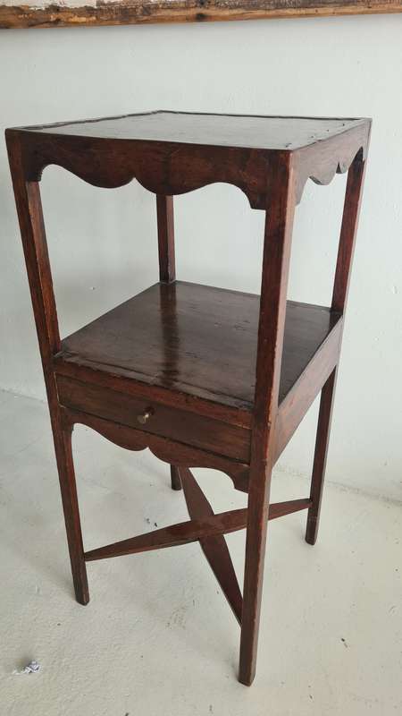 Georgian Mahogany Wash Stand
