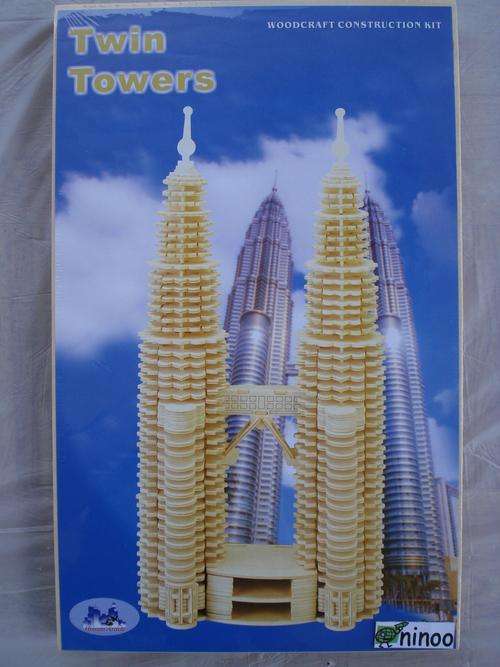 3D WOODCRAFT CONSTRUCTION KIT - TWIN TOWERS!!