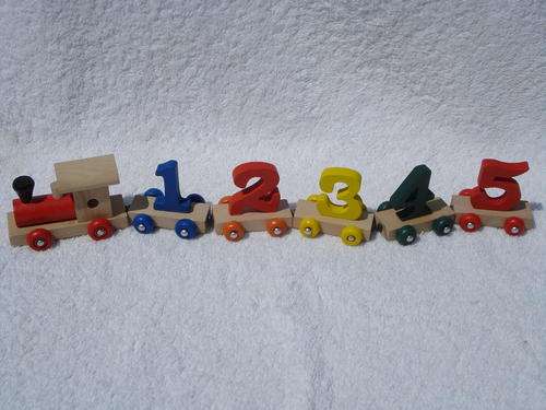 Wooden Numbers Train!! (with Magnetic Links!!!)