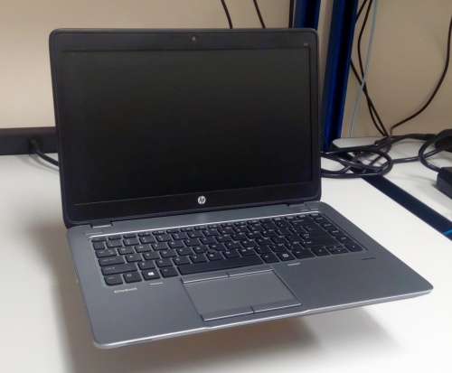 ***HP EliteBook 745 - 8GB Ram - 128GB SSD *** BUSINESS LAPTOP***