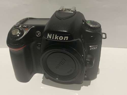 ***Nikon D80 SLR Camera ***Battery ***Please Read