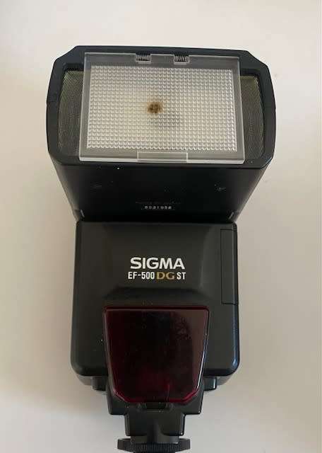Sigma EF-500 DG ST Flash