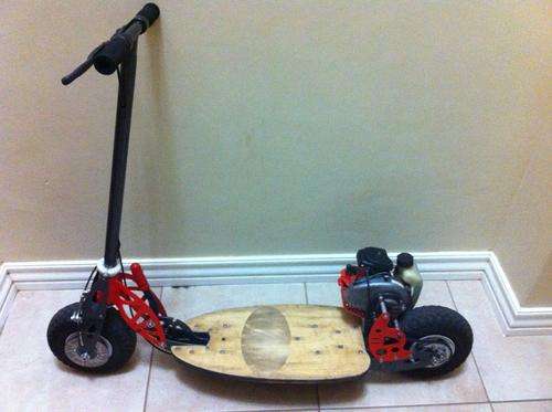 Go-Ped GSR Cruiser Gas Powered City Scooter