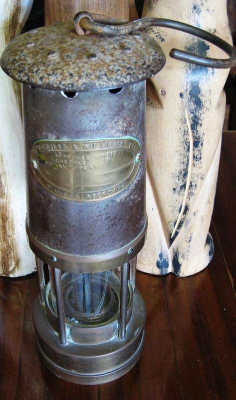 E. Thomas & Williams Ltd of Aberdare, Wales Miners Lantern