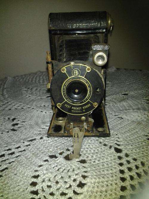 West Pocket Kodak Model 8