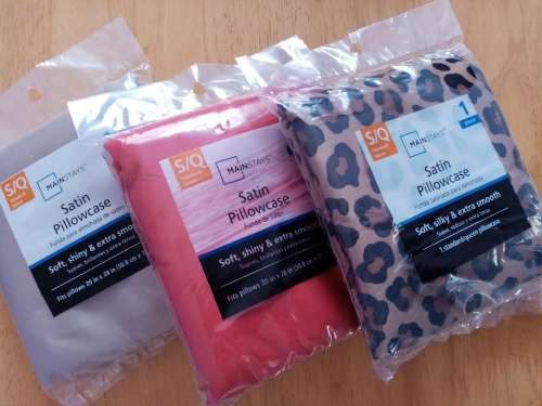 Satin Standard/Queen Pillowcases (Set of 2) (Really Red)