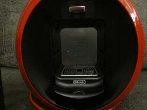 Delongi Nescafe Dolce Gusto Circolo Capsule Espresso Machine