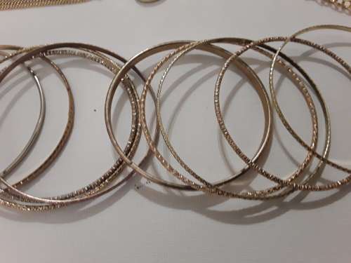 Estate Lot of Vintage Gold Tone Jewellery