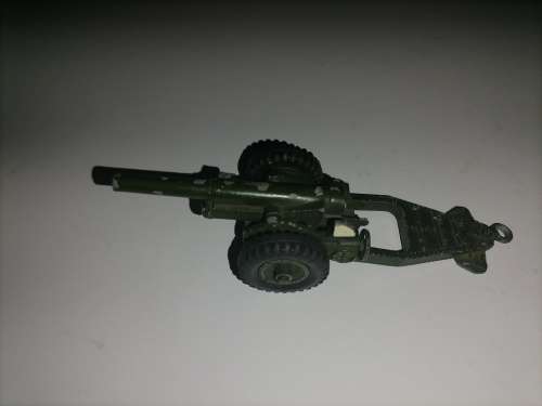 Vintage Dinky toys 7.2 Howitzer Gun no. 693
