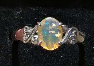 Sterling Silver ring - Natural ETHIOPIAN OPAL (size 8 / Q)