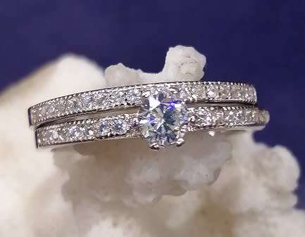 Sterling silver ring - Sparkling CUBIC ZIRCONIA 2-piece set - size 8 / Q
