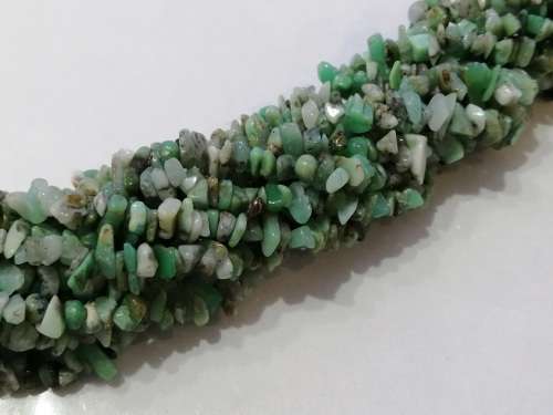 Natural CHRYSOPRASE chipstrand +-90cm